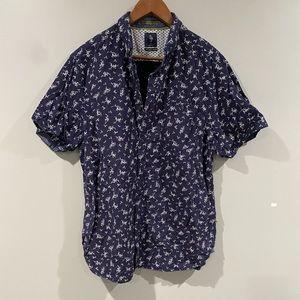 Slim Fit short sleeve button down shirt